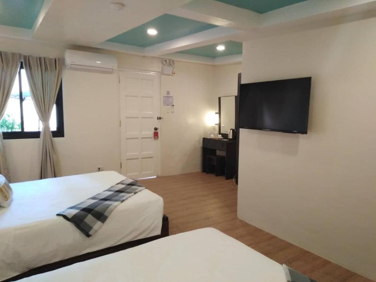 R Bed And Breakfast Baguio City ภายนอก รูปภาพ